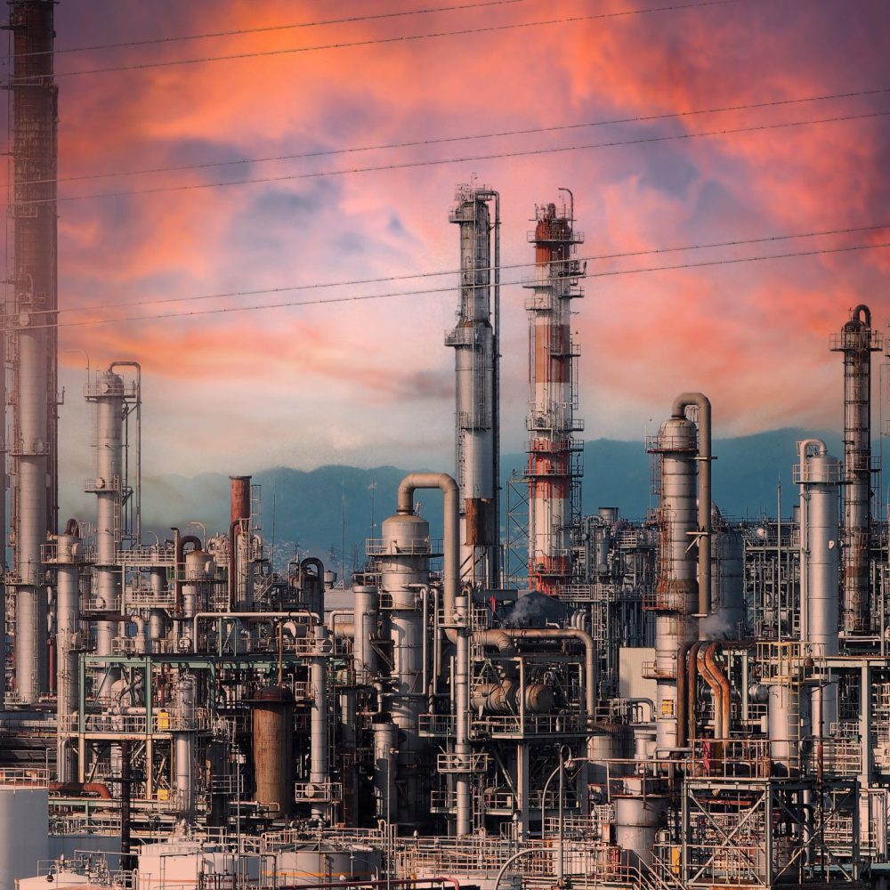 oil-and-gas-petrochemical-industrial-oil-refinery-2021-12-14-17-46-20-utc-min