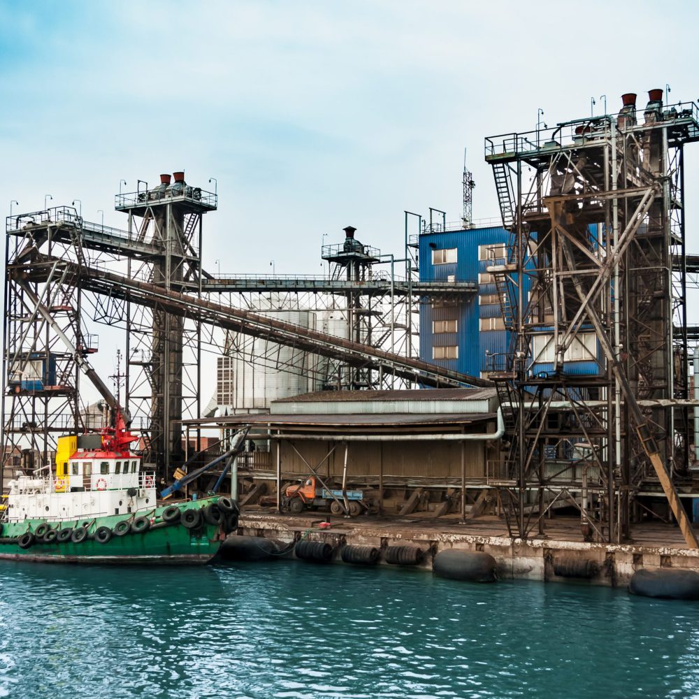 oil-and-gas-processing-plant-2021-08-26-22-32-51-utc (1)-min