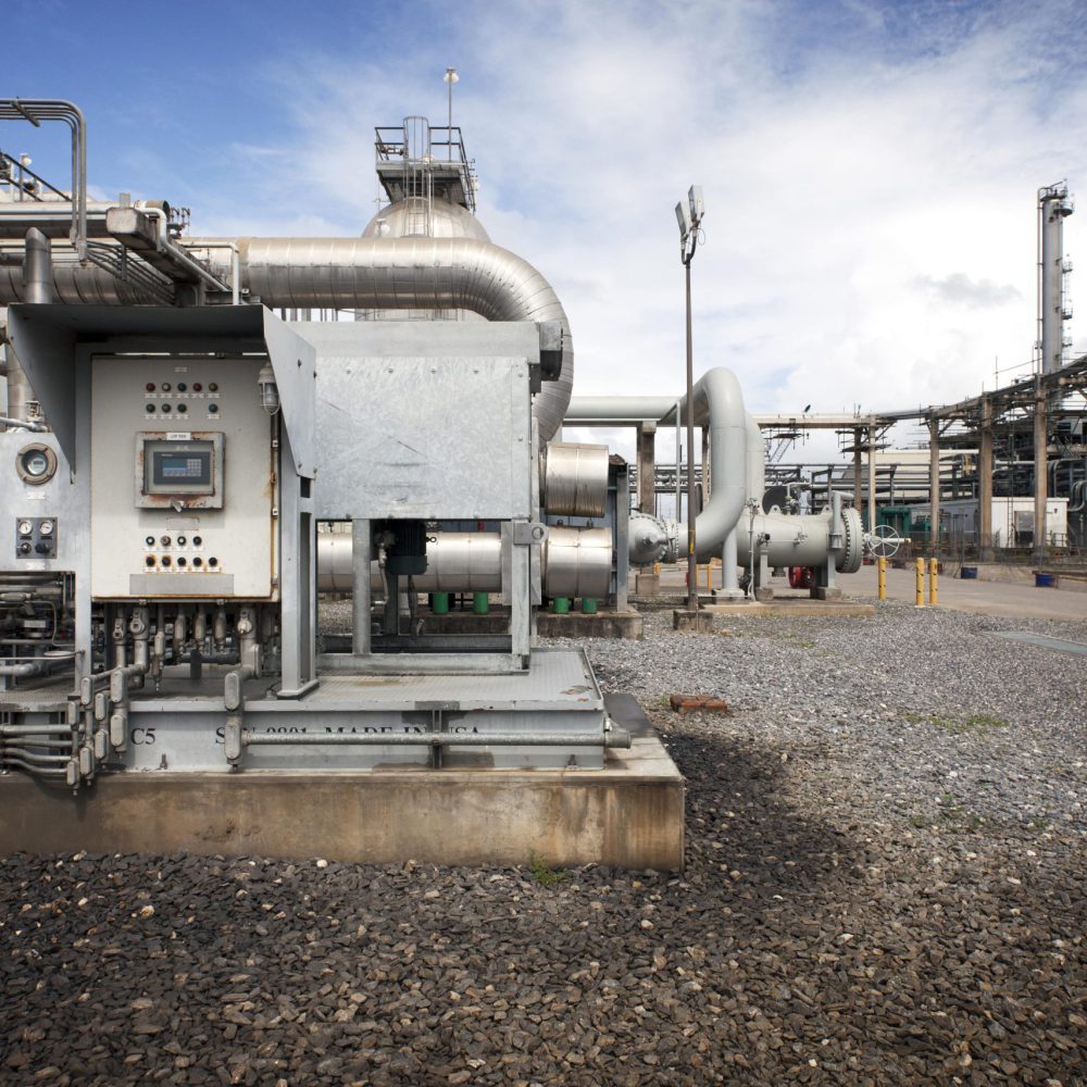 view-of-oil-refinery-2022-05-26-02-01-50-utc-min